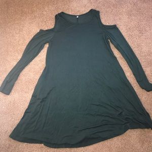 Cold Shoulder long sleeve dress!